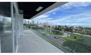 Locales Comerciales en Alquiler en Ave Balboa >> desde $700<<