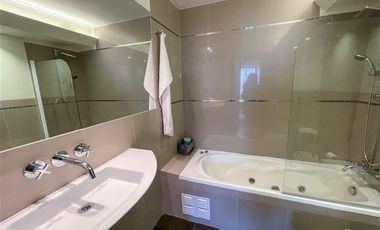 Departamento en venta de 3 dorm. en Vitacura