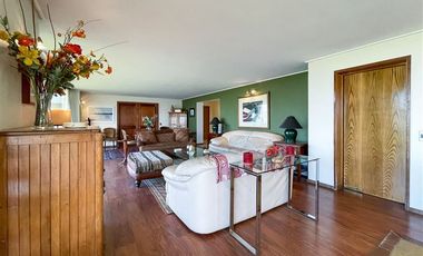 Departamento en venta de 3 dorm. en Vitacura