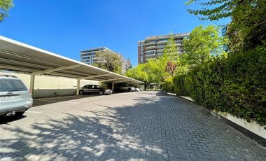 Departamento en venta de 3 dorm. en Vitacura