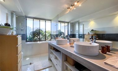 Departamento en venta de 3 dorm. en Vitacura