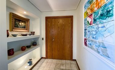Departamento en venta de 3 dorm. en Vitacura