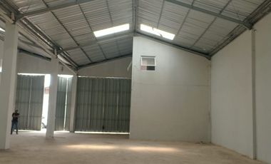 Gudang Strategis Disewa di Halim Jurumudi Tangerang - LT 300 m²