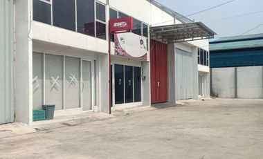 Gudang Strategis Disewa di Halim Jurumudi Tangerang - LT 300 m²