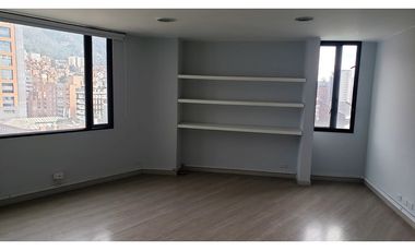 Arriendo Oficina en Av. Chile, Bogotá
