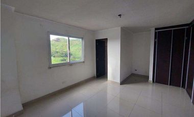 Venta de apartamento en Avenida Centenario, Ancón (Altamira) GTA
