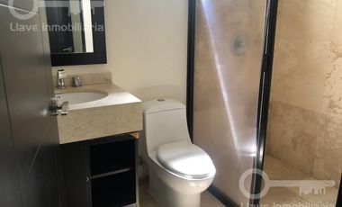 Venta de Edificio con 4 departamentos en Calle Cuauhtémoc, Col. Centro, Coatzacoalcos, Ver.