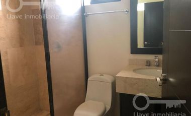 Venta de Edificio con 4 departamentos en Calle Cuauhtémoc, Col. Centro, Coatzacoalcos, Ver.