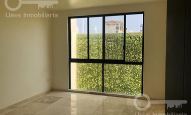 Venta de Edificio con 4 departamentos en Calle Cuauhtémoc, Col. Centro, Coatzacoalcos, Ver.