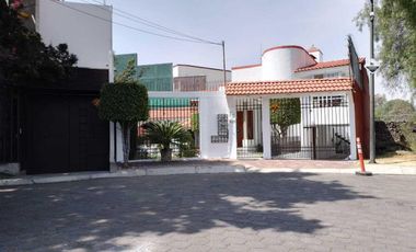 Venta de Acogedora Casa en Col. Colinas Del Bosque FM24-3066