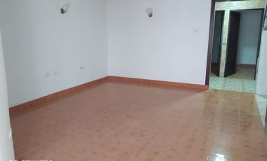 casa en venta en urb. siete de agosto. Cod V3083