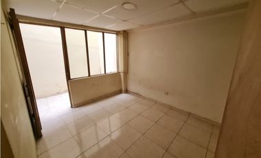 Venta edificio o casa lote en Chipre, Manizales