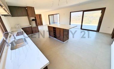 Se vende espectacular casa en el Valle del Elqui