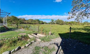 VENDO FINCA TURISTICA RECREACIONAL EN BUGABA