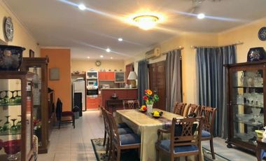 Rumah Semi Furnish Lokasi Strategis Di Bintaro - Of 6233 Br