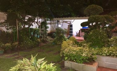 Rumah Semi Furnish Lokasi Strategis Di Bintaro - Of 6233 Br