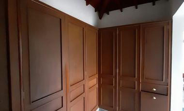 casa en arriendo en trapiches ii. Cod A11058