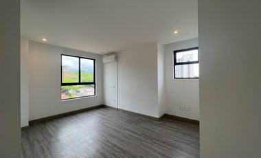 apartamento en arriendo en pinares de san martin. Cod A737