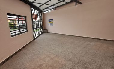 casa en arriendo en milenta. Cod A4300601