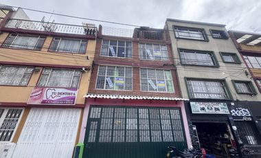 casa en venta en catalina-kennedy. Cod V4600602