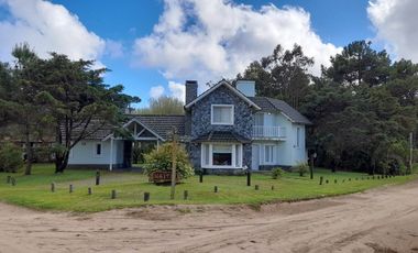 Codigo 642 - Pinamar - Casa En Alquiler