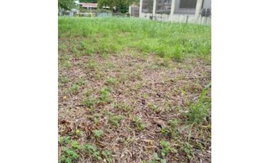 Se vende terreno en la Loma ideal para una casa familar (AA)