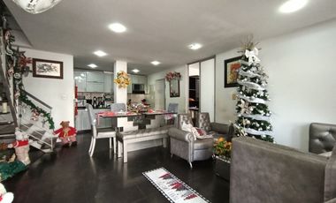 casa en venta en el bosque. Cod V31660