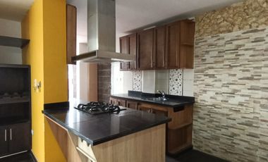 casa en venta en el bosque. Cod V31660