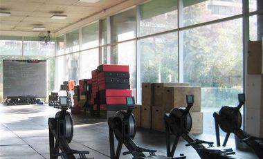 Local Comercial en Arriendo en Kennedy lateral / Luis Carrera