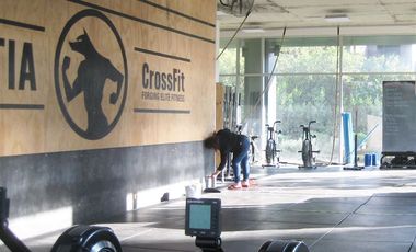 Local Comercial en Arriendo en Kennedy lateral / Luis Carrera