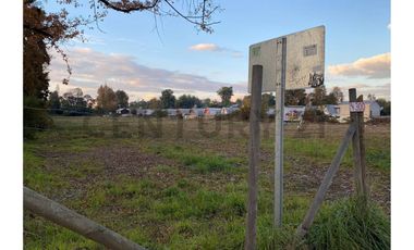 Arriendo Terreno esquina 10.950 m2 Villarrica