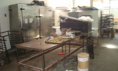LONGCHAMPS: VENTA DE FONDO DE COMERCIO PANADERIA