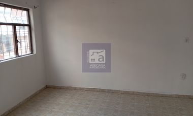 COD. 3506 - SE ARRIENDA CASA - BARRIO: VILLABEL