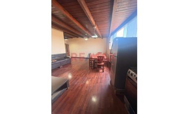 Departamento -Alquiler- Chorrillos Amoblado - 6To Piso Con Escaleras