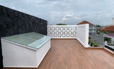 RUMAH MURAH 2 LANTAI DEKAT BALAI KOTA YOGYAKARTA