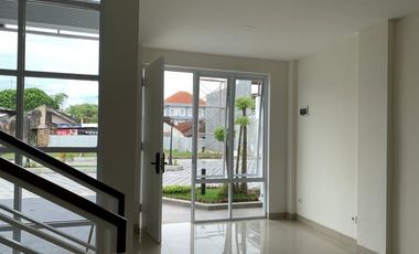 RUMAH MURAH 2 LANTAI DEKAT BALAI KOTA YOGYAKARTA