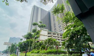 Apartemen Collins Boulevard