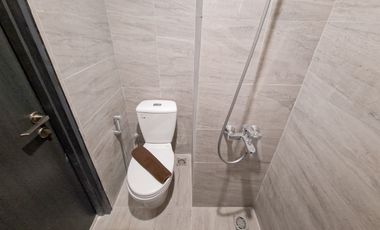 Apartemen Collins Boulevard