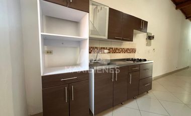 casa en arriendo en la paz. Cod A58205
