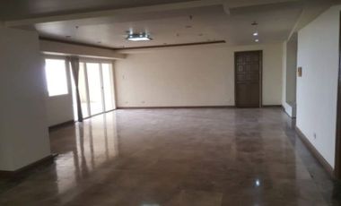 5BR Condo Unit for Sale in Cleveland Tower, Paranaque City