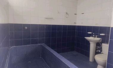 Vive en este apto con la comodidad de sus espacios en un 4 piso. Cod A21927