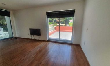 RENTO  CASA MODERNA EN CONDADO DE SAYAVEDRA