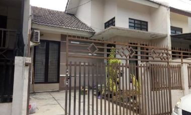 Rumah disewakan di Sukolilo, Surabaya