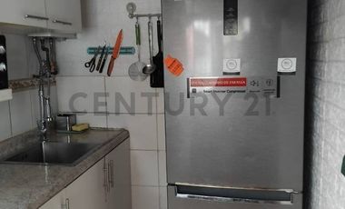 Venta Casa mas Loft en sector Los Castaños