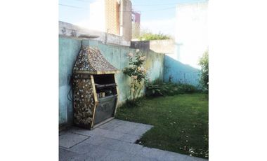 CHALET 3 DORMITORIOS APTO CREDITO -ZONA POMPEYA -MAR DEL PLATA