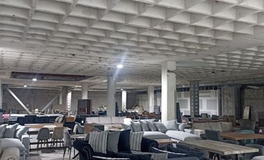 Excelente Local Comercial en Renta 1,358 m2. La Viga