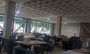 Excelente Local Comercial en Renta 1,358 m2. La Viga