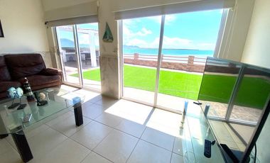 CASA EN VENTA EN SAN CARLOS, SONORA. De una planta frente al mar
