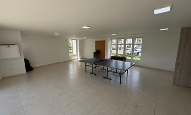 apartamento en arriendo en conjunto residencial caminos de pangola. Cod A108173