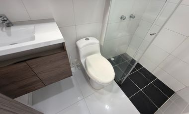 apartamento en arriendo en conjunto residencial caminos de pangola. Cod A108173
